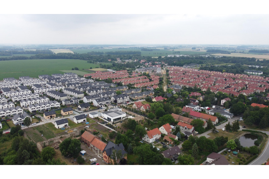 wrocławski, Żórawina, Karwiany, Majowa, Działka zabudowana budynkiem mieszkalno-gosp.
