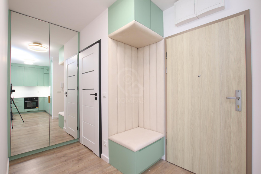 Wrocław, Wrocław-Fabryczna, Leśnica, Trzmielowicka, Nowe 45 m2 w spokojnej okolicy z garażem i komórką