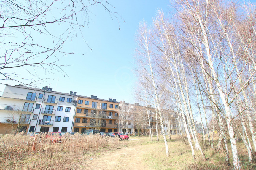 Wrocław, Wrocław-Fabryczna, Leśnica, Trzmielowicka, Nowe 45 m2 w spokojnej okolicy z garażem i komórką