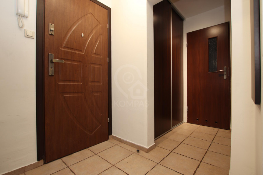 Wrocław, Wrocław-Fabryczna, Nowy Dw&oacute;r, Wojrowicka, Salon z kuchnią + 2 sypialnie / winda z poziomu 0