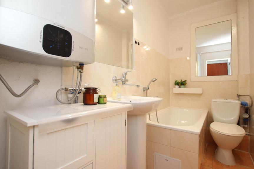 Wrocław, Wrocław-Krzyki, Księże Małe, Chorzowska, Cisza, spok&oacute;j, dojazd do centrum w 15min tramwajem