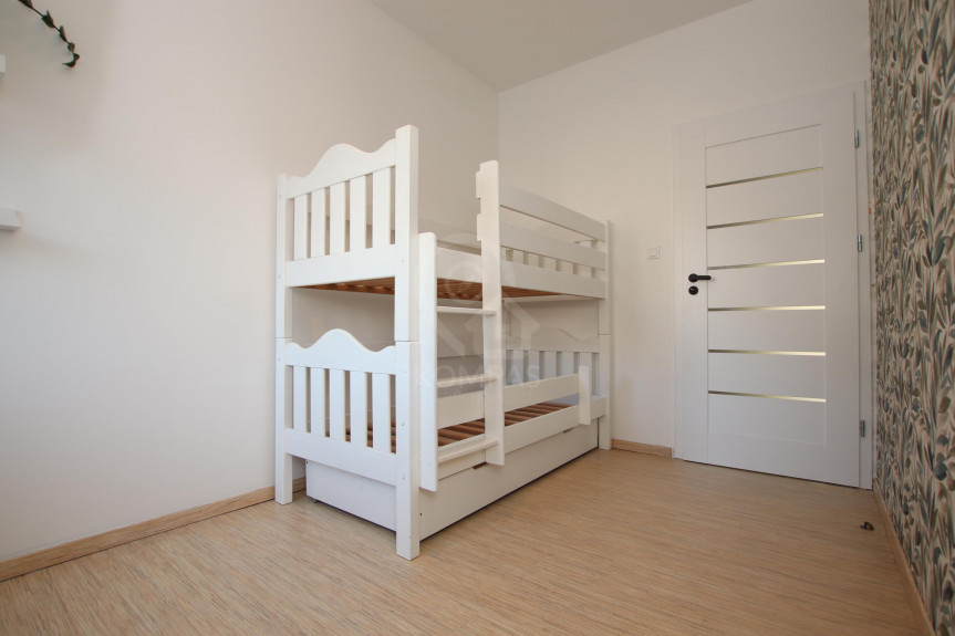 Wrocław, Wrocław-Krzyki, Wojszyce, Klasztorna, Przestronne 3 pok. z 2011 roku z miejscem w garażu