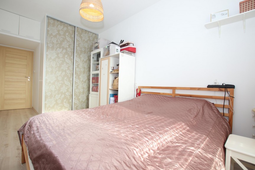 Wrocław, Wrocław-Krzyki, Wojszyce, Klasztorna, 3 pokoje | Jasne | Zadbane | Dwustronne | Spok&oacute;j