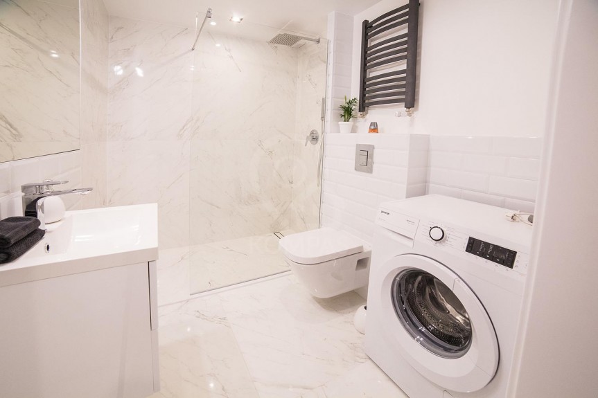 Wrocław, Wrocław-Krzyki, Południe, Powstańc&oacute;w Śląskich, Gotowa inwestycja|Wynajmowane 100% czasu