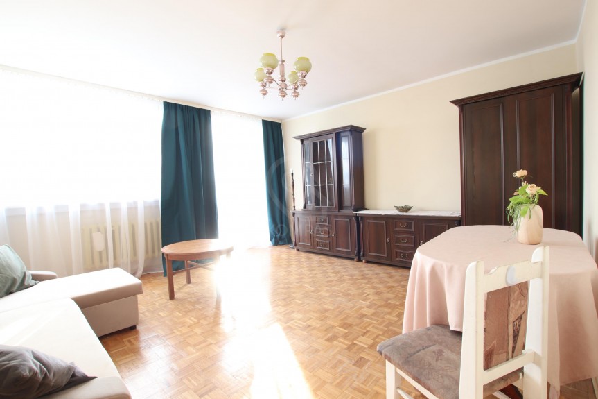 Wrocław, Wrocław-Fabryczna, Grabiszyn, al. gen. J&oacute;zefa Hallera, Jasne 2-pokojowe mieszkanie z piwnicą i parkingiem