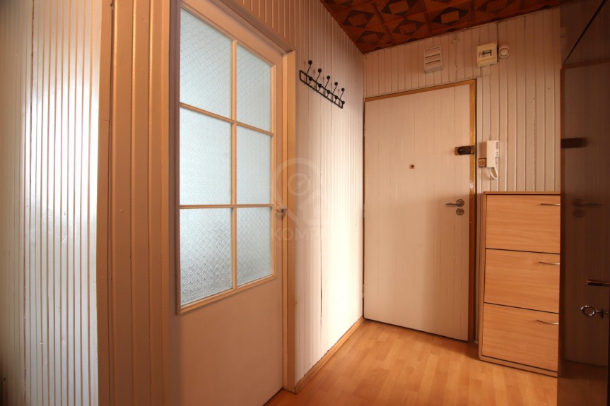 Wrocław, Wrocław-Fabryczna, Grabiszyn, al. gen. J&oacute;zefa Hallera, Jasne 2-pokojowe mieszkanie z piwnicą i parkingiem