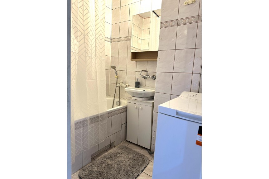 Wrocław, Wrocław-Fabryczna, Grabiszyn, al. gen. J&oacute;zefa Hallera, Jasne 2-pokojowe mieszkanie z piwnicą i parkingiem