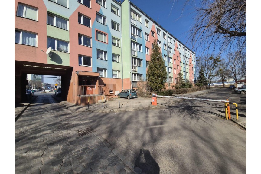 dolnośląskie, Wrocław, Wrocław-Krzyki, Południe, Komandorska, Zamieszkaj pomiędzy SKY TOWER a AQUAPARK / PARKING