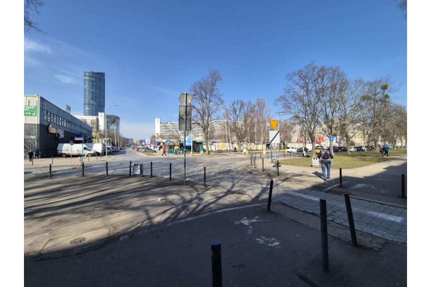 Wrocław, Wrocław-Krzyki, Południe, Komandorska, Zamieszkaj pomiędzy SKY TOWER a AQUAPARK / PARKING