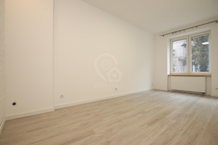 Wrocław, Wrocław-Śr&oacute;dmieście, Plac Grunwaldzki, Oskara Minkowskiego, 3 pok. po remoncie w odrestaurowanej kamienicy