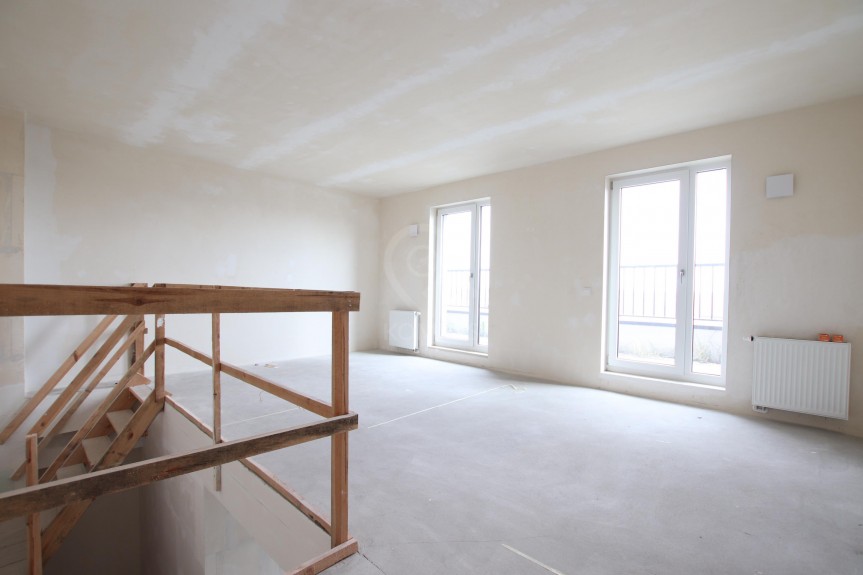 Wrocław, Wrocław-Krzyki, Jagodno, Kajdasza, 3/4 POK.| balkon | taras | parking| pętla autobus.