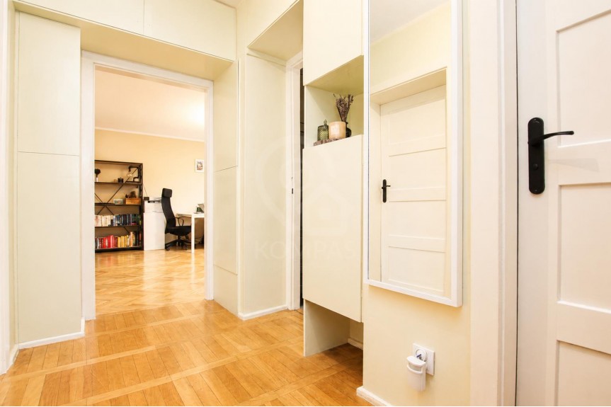 Wrocław, Wrocław-Krzyki, Księże Małe, Chorzowska, 67 m&sup2; + 26 m&sup2; dodatk. przestrzeni | 15min do Rynku