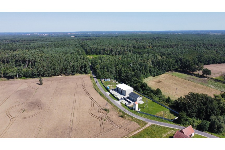 wołowski, Woł&oacute;w, Stobno, Nowoczesny dom 201m2 plus hala magazynowa 244m2