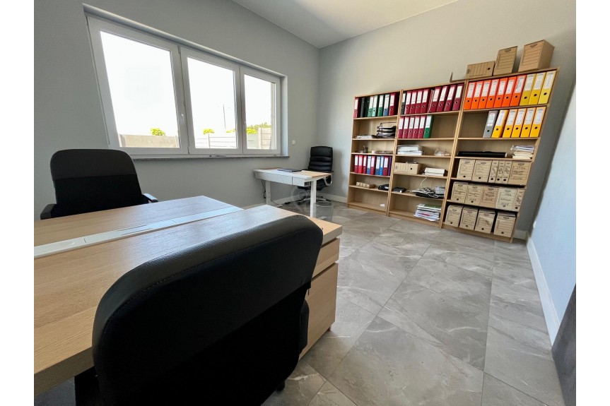 wołowski, Woł&oacute;w, Stobno, Nowoczesny dom 201m2 plus hala magazynowa 244m2