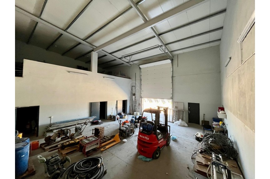 wołowski, Woł&oacute;w, Stobno, Nowoczesny dom 201m2 plus hala magazynowa 244m2
