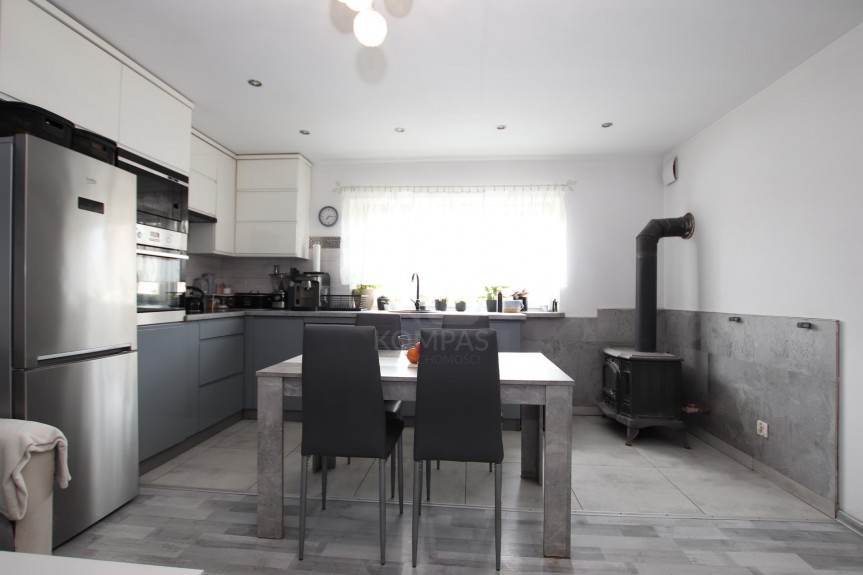 Wrocław, Wrocław-Fabryczna, Leśnica, Lutyńska, 4 pokoje | Ogr&oacute;d 200m2 | Garaż | Remont w 2018r