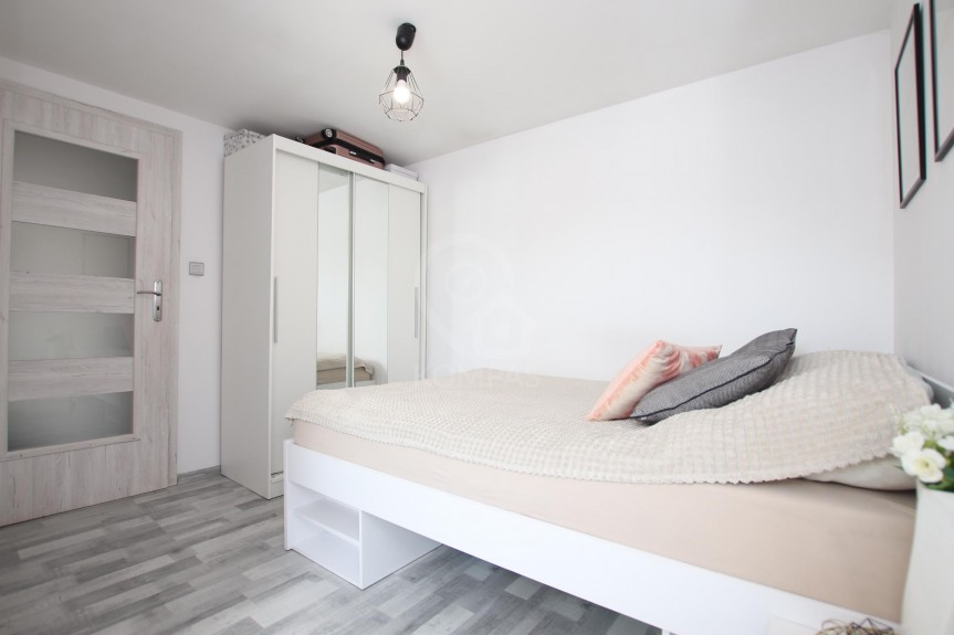 Wrocław, Wrocław-Fabryczna, Leśnica, Lutyńska, 4 pokoje | Ogr&oacute;d 200m2 | Garaż | Remont w 2018r