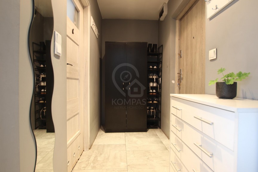 Wrocław, Wrocław-Fabryczna, Leśnica, Lutyńska, 4 pokoje | Ogr&oacute;d 200m2 | Garaż | Remont w 2018r