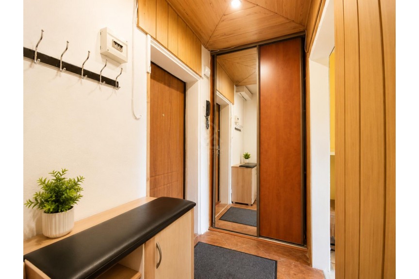 Wrocław, Wrocław-Fabryczna, Fabryczna, Robotnicza, 2 pokoje z potencjałem | blisko centrum | Szczepin | 29,7 m&sup2;